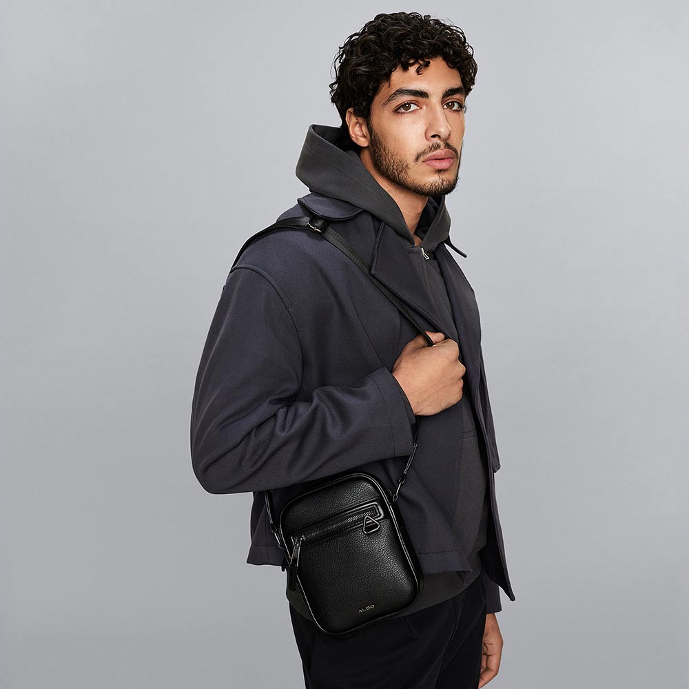 Iike Men's Other Black Crossbody image number 0